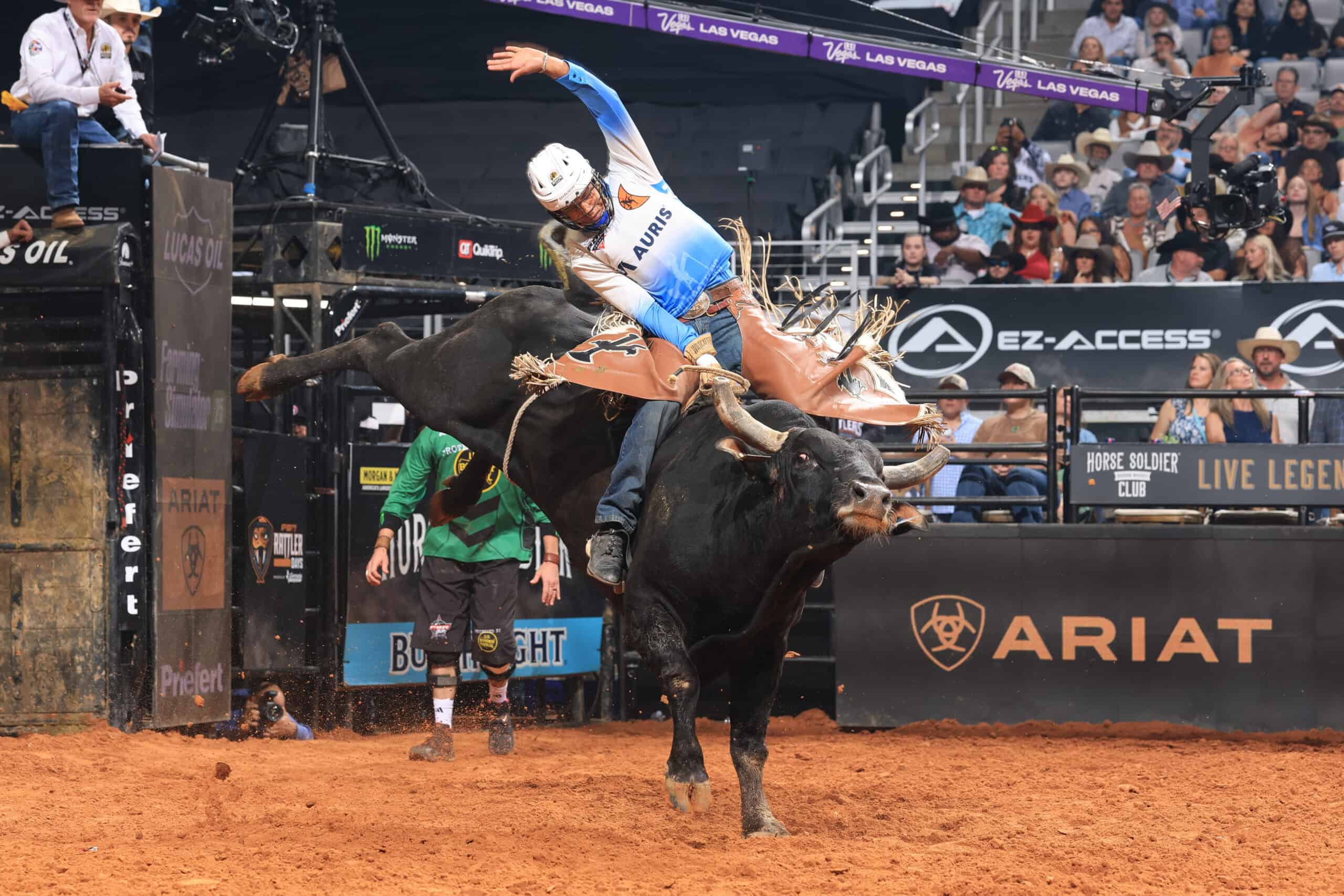 26-LIVE Fort Worth 01-726